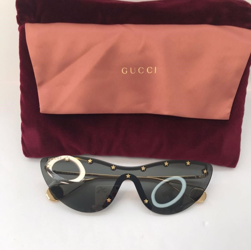 New  - 💯 Original GG0666S 001 99Gucci 99 mm Gold Sunglasses