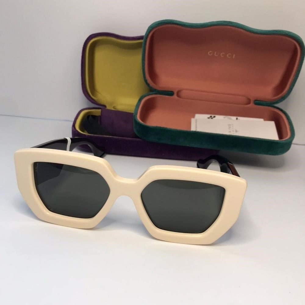 New- 💯Authentic Gucci GG0630S 001 55 Ladies Sunglasses