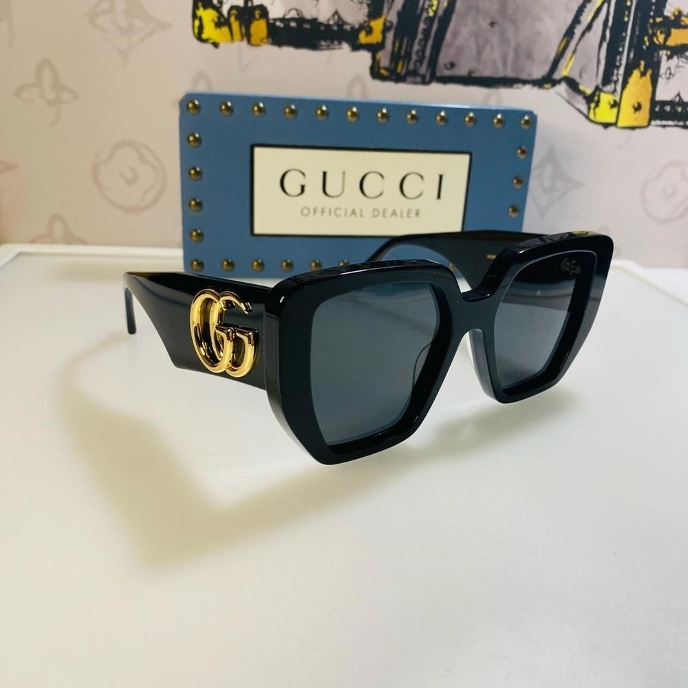 New Gucci Geometric Men’s Women’s Sunglasses GG0956S 003 Black/Gold 54mm