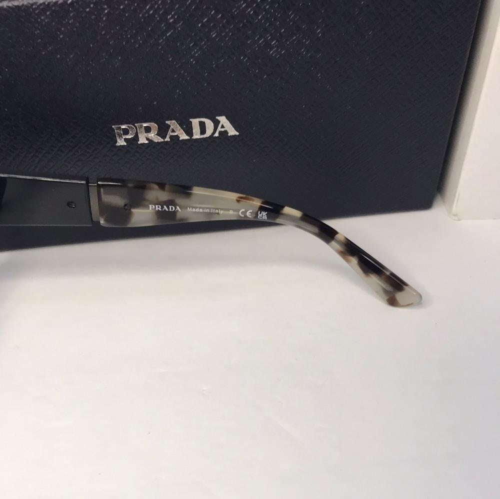 New - 💯 Original Prada Grey Gradient Cat Eye Ladies Sunglasses PR 03WS 1AB0A7