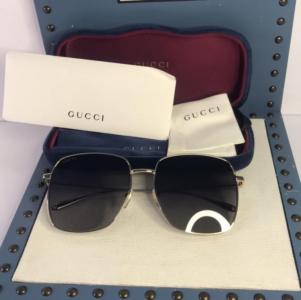 New 💯 Original Gucci Grey Square Ladies Sunglasses GG1031S 001 59