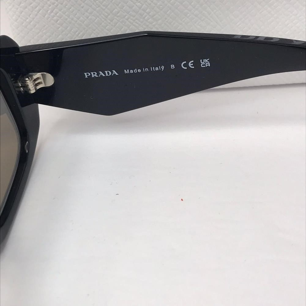 New - 💯 - Authentic  Prada PR17WS Rectangle Sunglasses