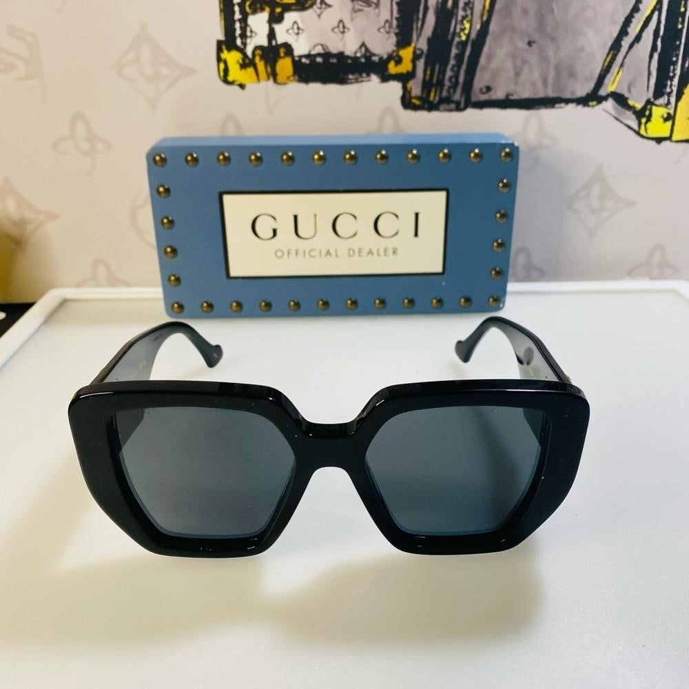 New Gucci Geometric Men’s Women’s Sunglasses GG0956S 003 Black/Gold 54mm