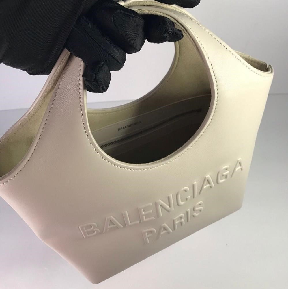 - New 💯 Authentic Balenciaga Mary-Kate Tote