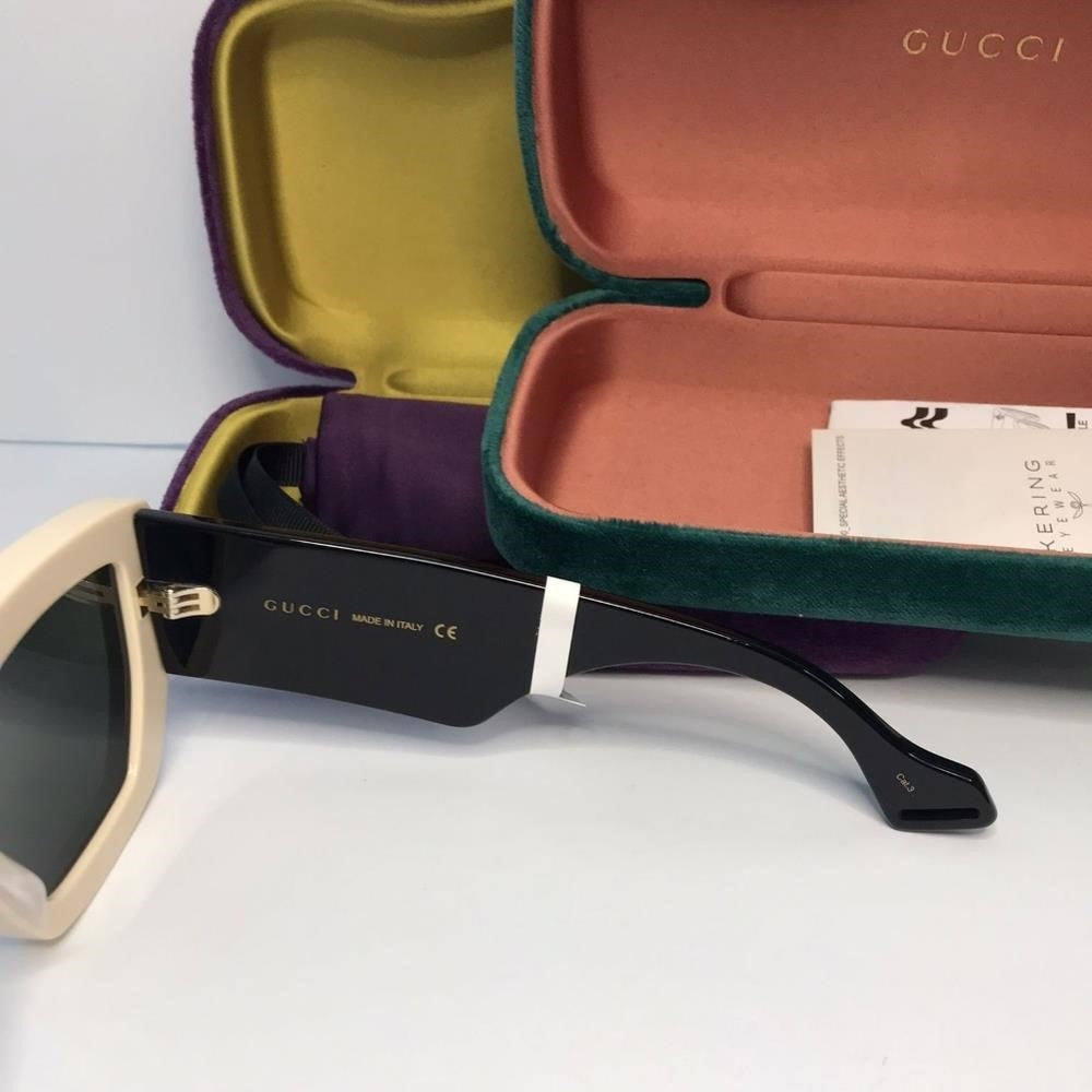 New- 💯Authentic Gucci GG0630S 001 55 Ladies Sunglasses