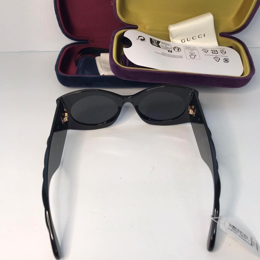 New- 💯 Original  Gucci GG0810S 001 Oval Quilted Thick Rim sunglasse