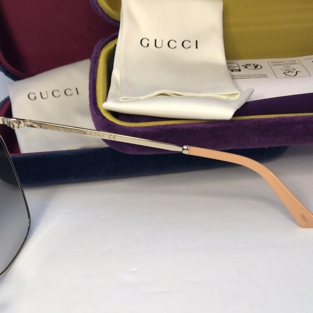 New  - 💯 Original GucciGucci Black/Gold Gradient GG0820S Square Sunglasses