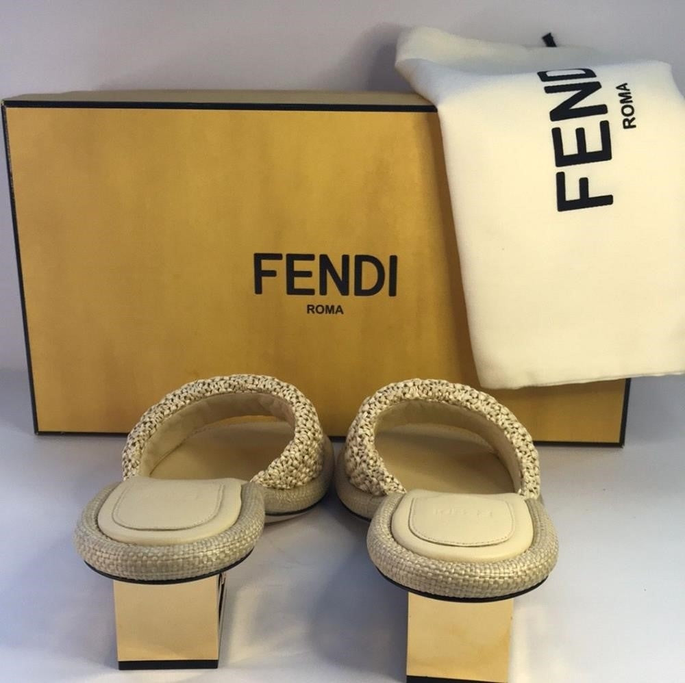 New 💯 Original FENDI RAFFIA MULES 60mm Slide Sandals