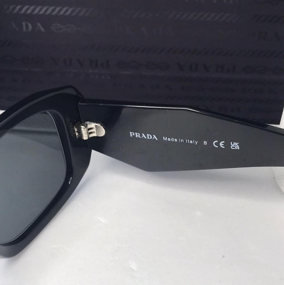 New - 💯 Original PRADARectangle Sunglasses 0PR 17WS