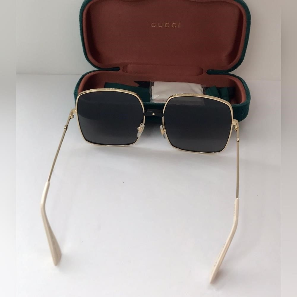 New - 💯 Original Gucci GG0414S 002 60 Ladies Sunglasses