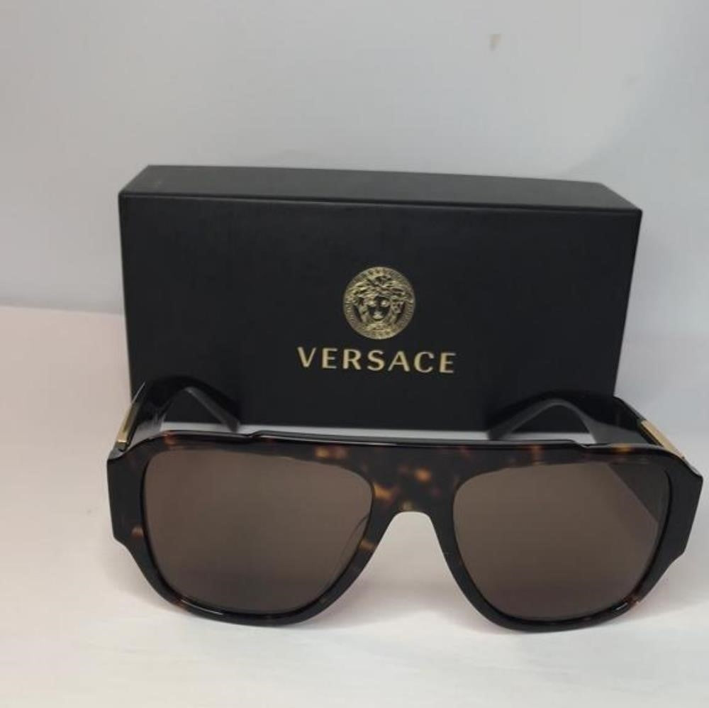 💯- Authentic New Versace Mens Brown VE4436 Sunglasses