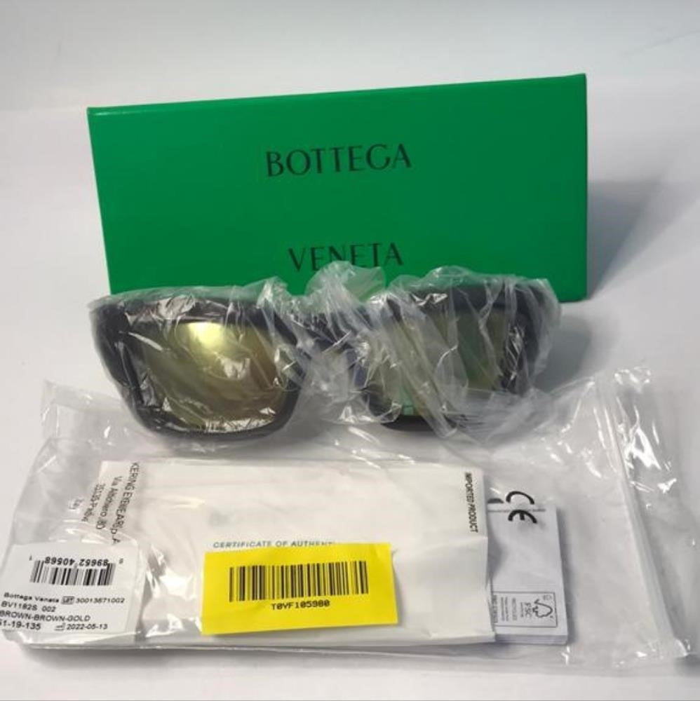 Authentic New Bottega Veneta sunglasses for woman