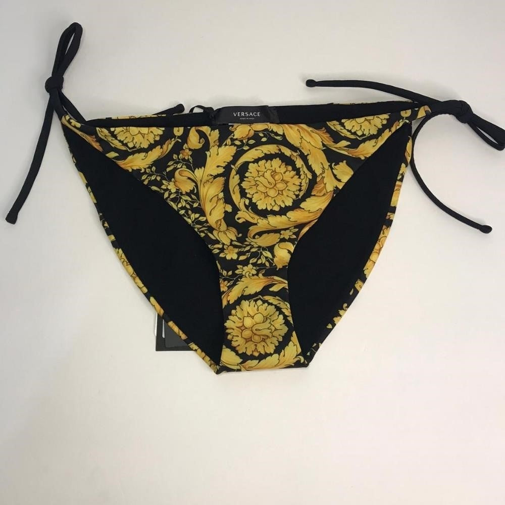 New 💯 Original Trendy Versace Baroque Pattern Bikini Bottoms 👙 and Top  SIZE 3