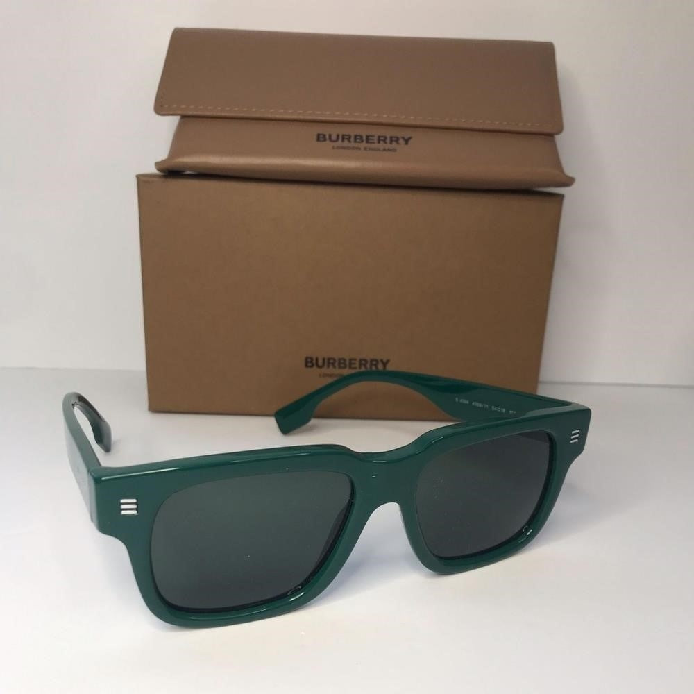 New - 💯 Original BURBERRY BE4394F HAYDEN SUNGLASSES