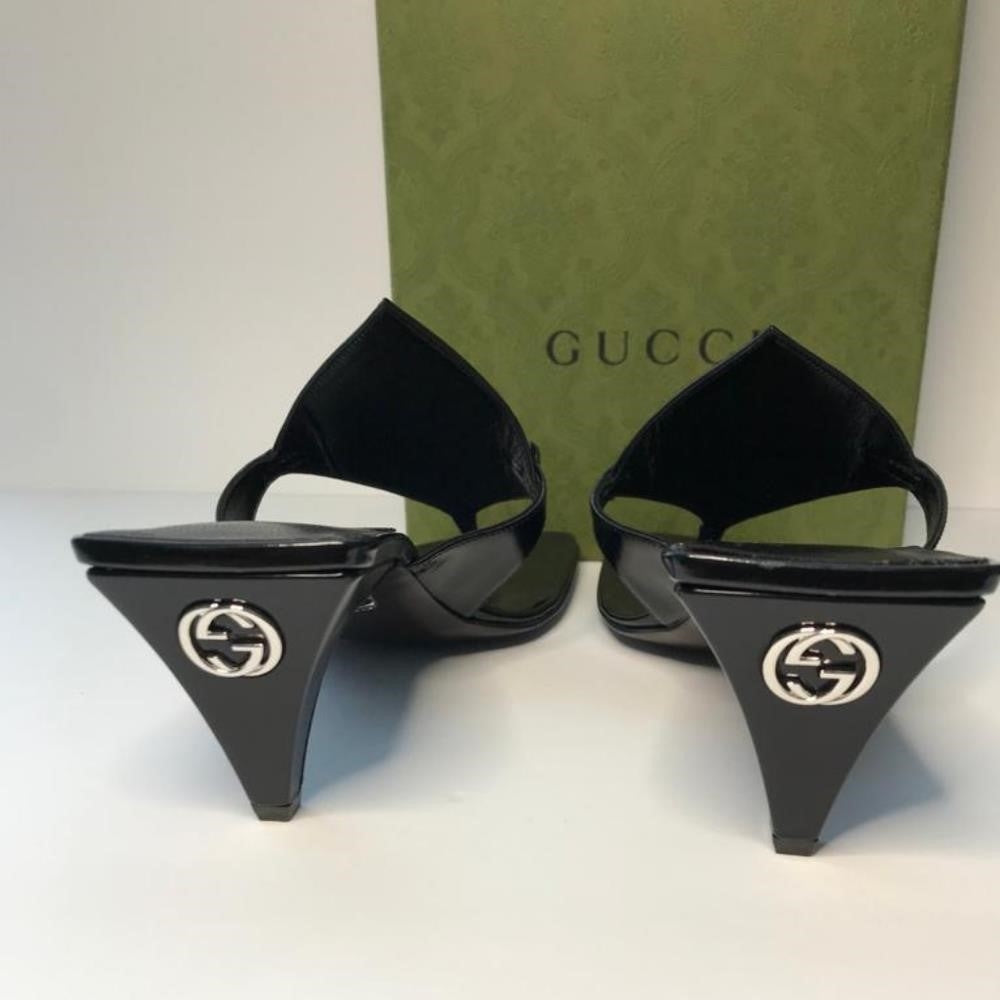 New 💯 Original GUCCIMariame Leather Bit Thong Sandals