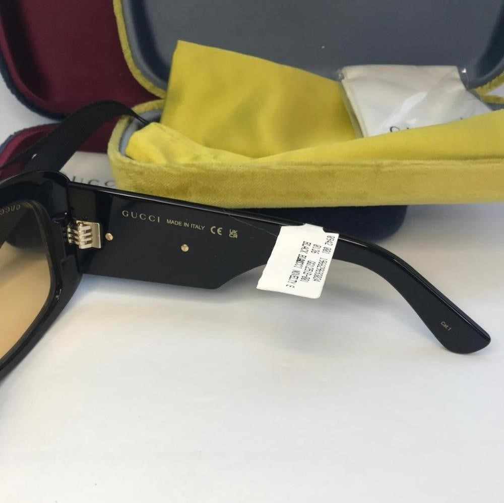 Ships sameday- New 💯 Original Gucci Yellow Square Unisex Sunglasses GG1251S 001