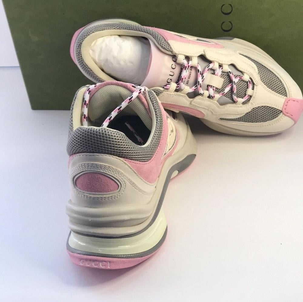 New 💯 Original GUCCI RUN SNEAKERS - WOMEN Mesh inserts