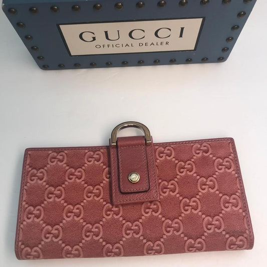 Pre Love in Excellent Condition Gucci Monogram Abbey Continental Wallet