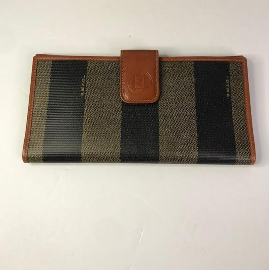 Authentic Fendi Vintage Pequin Bifold Wallet