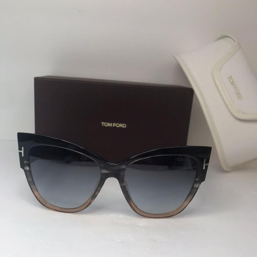 💯 Original  New Tom Ford FT0371 Anoushka Butterfly  Oversized Sunglasses