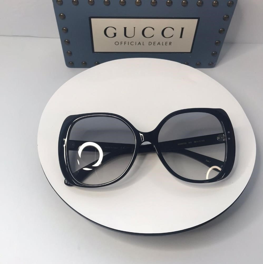 New 💯 Original  Gucci Sunglasses GG0472S 001 Black Light Gray Gradient