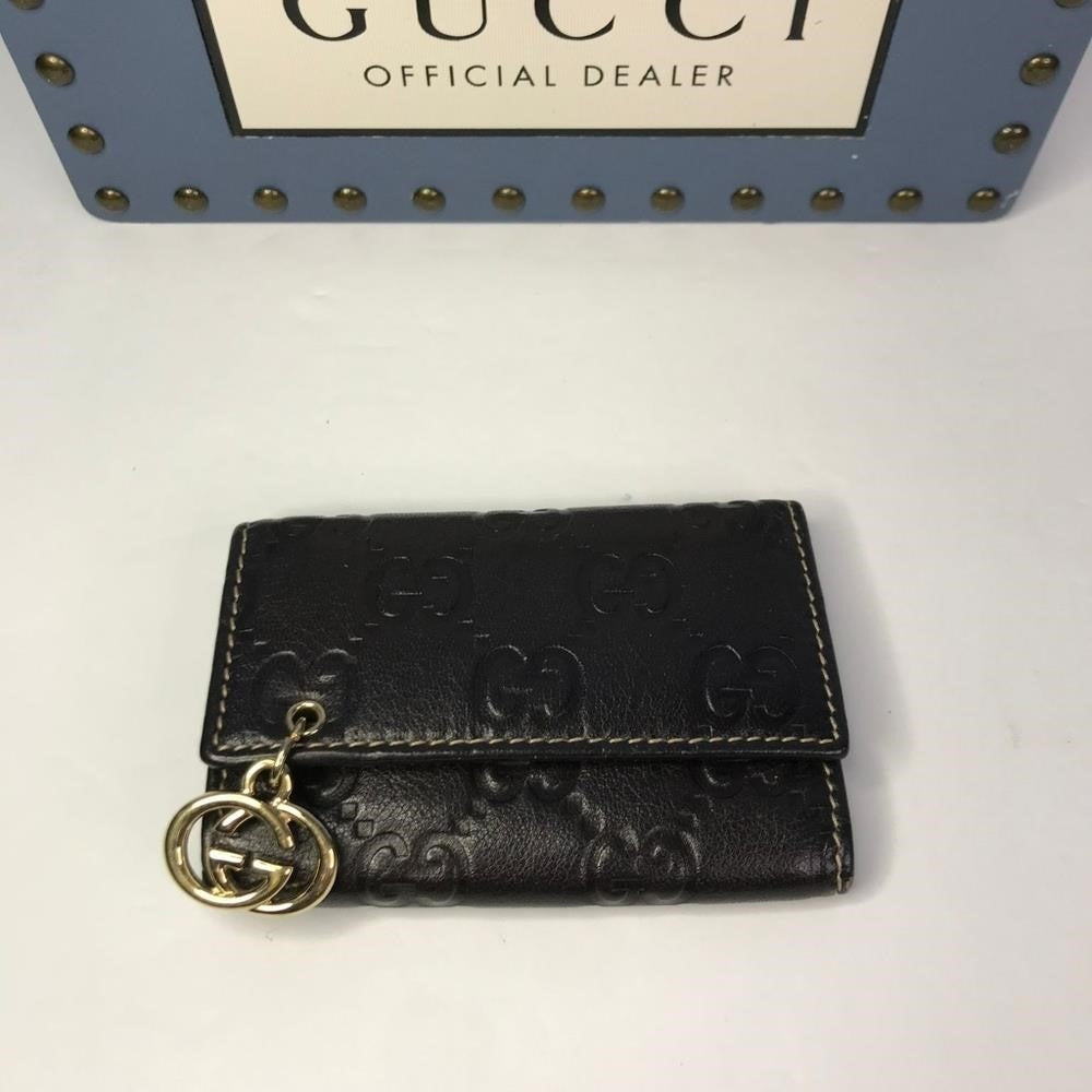 💯 Original GUCCIImprime Monogram GG Pierce 6 Key Case Black