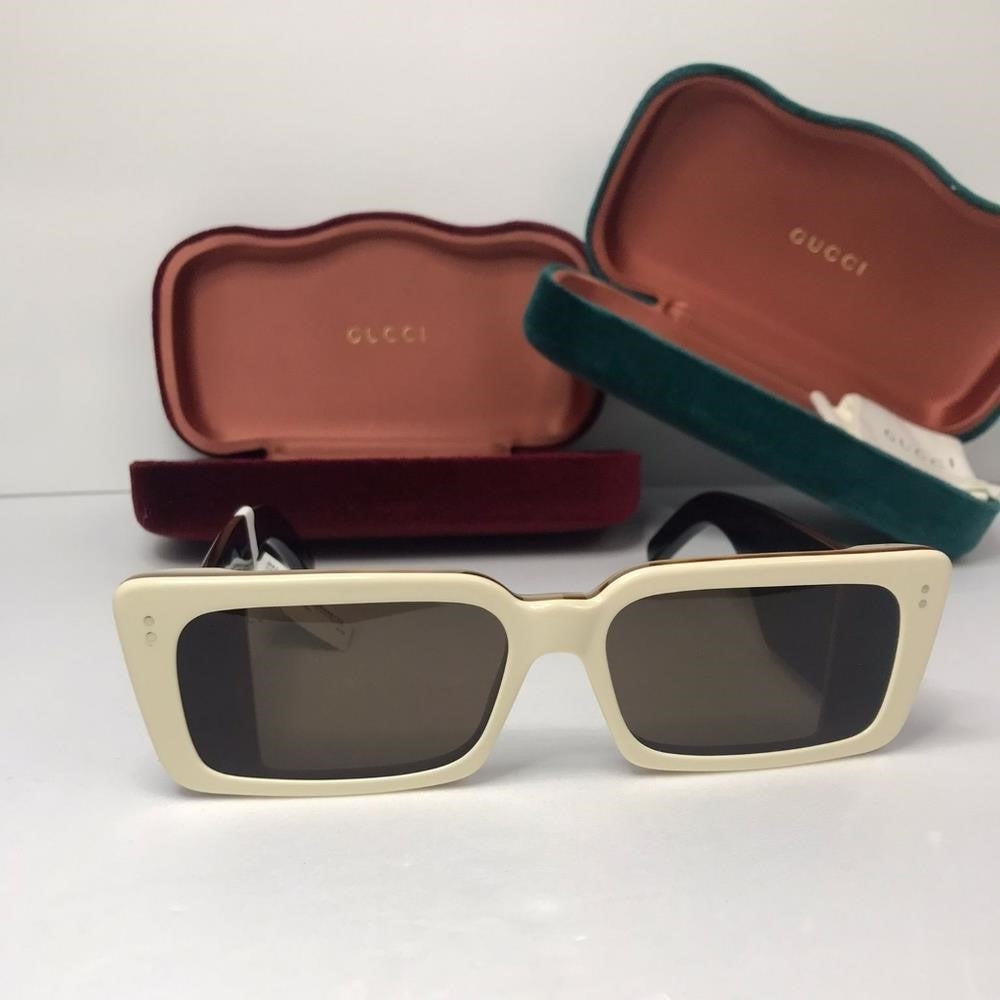 💯 Original GUCCIAcetate Rectangular Flap GG0543S Sunglasses White Black