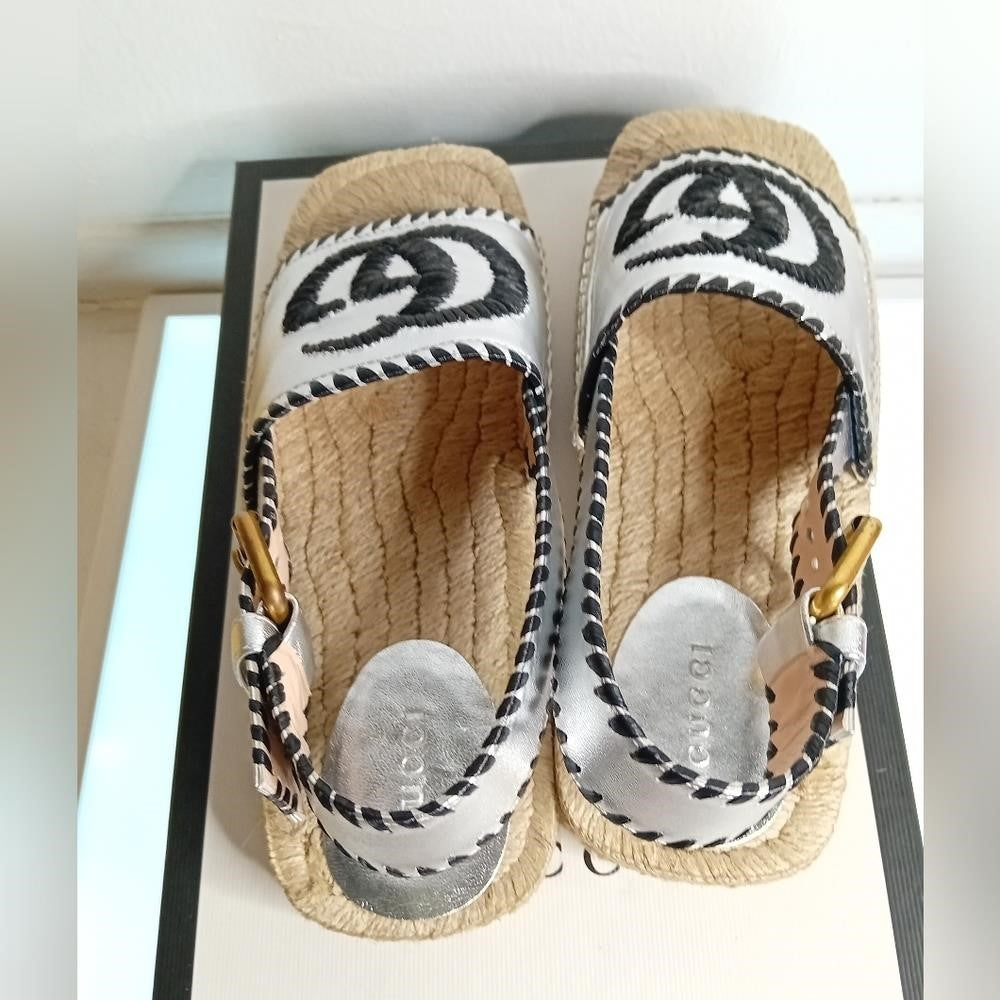 Nee GUCCI Pilar Embroidered Double G Logo Slingback Espadrille Sandal