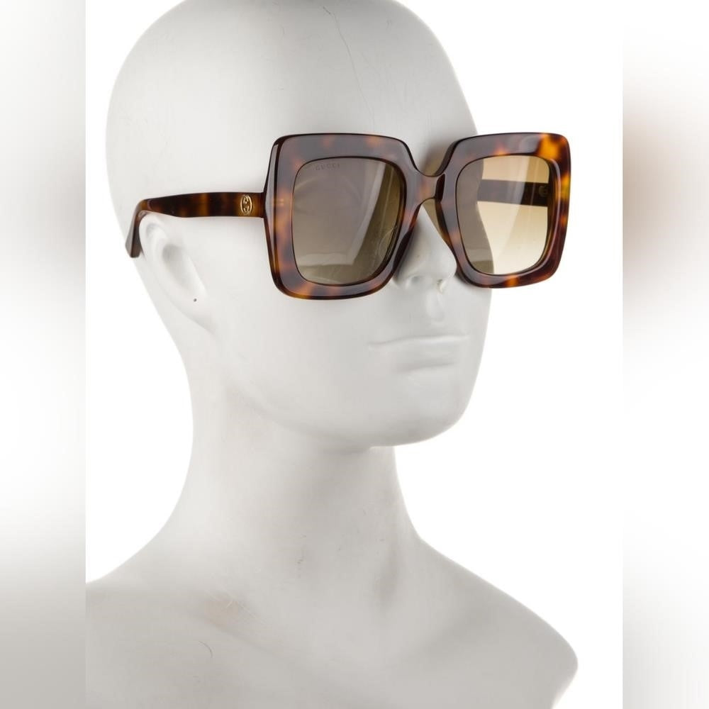 New  - 💯 Original Gucci Brown Gradient Rectangular Ladies Sunglasses GG0328S 00