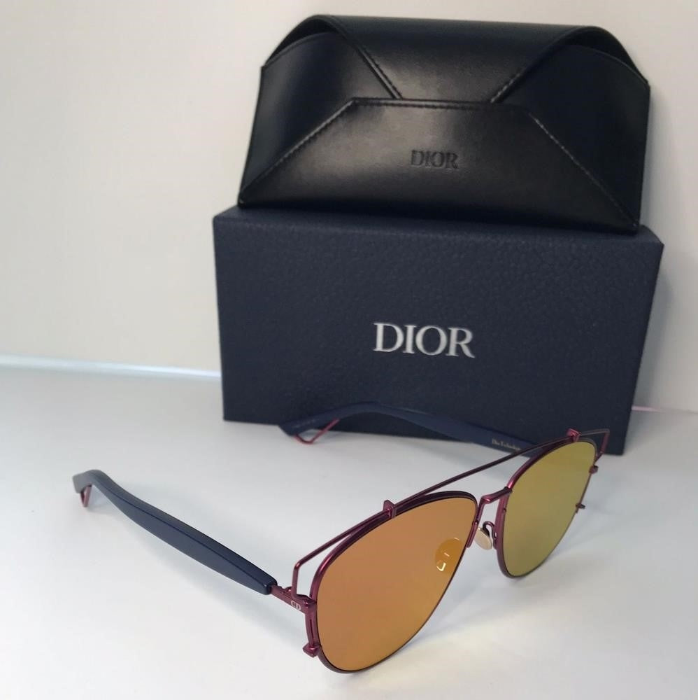 New - 💯 original DiorTechnologic Mirrored Metal Sunglasses, Matte Red/Blue