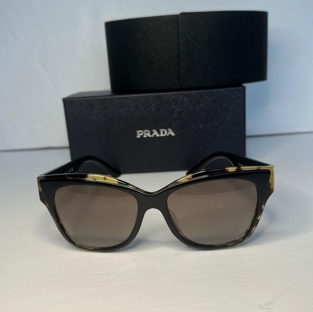 Authentic New Prada Sunglasses Prada PR 23 XSF Asian fit 3890A7 Black/Hav