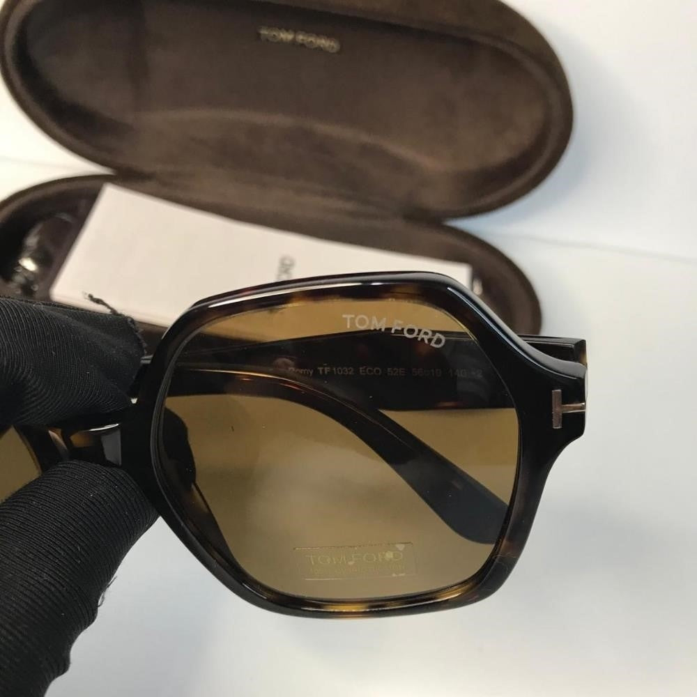 New 💯 Original TOM FORD Romy Square Sunglasses TF 1032-F Havana