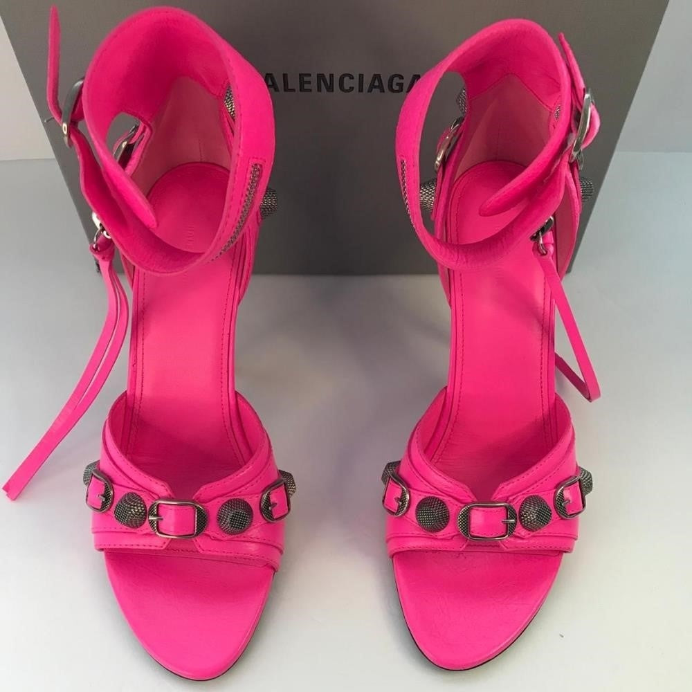 💯 Authentic  New BALENCIAGACagole embellished crinkled-leather sandals