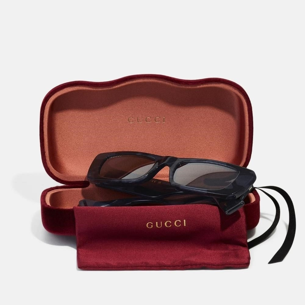 💯 - New Original Gucci Silver Rectangular Ladies Sunglasses GG0516S 013 52