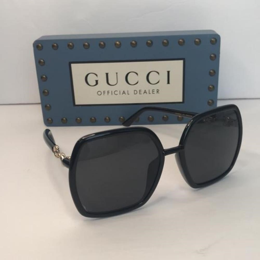 💯  Authentic New GUCCI Grey Square Ladies Sunglasses GG0890S 001 55