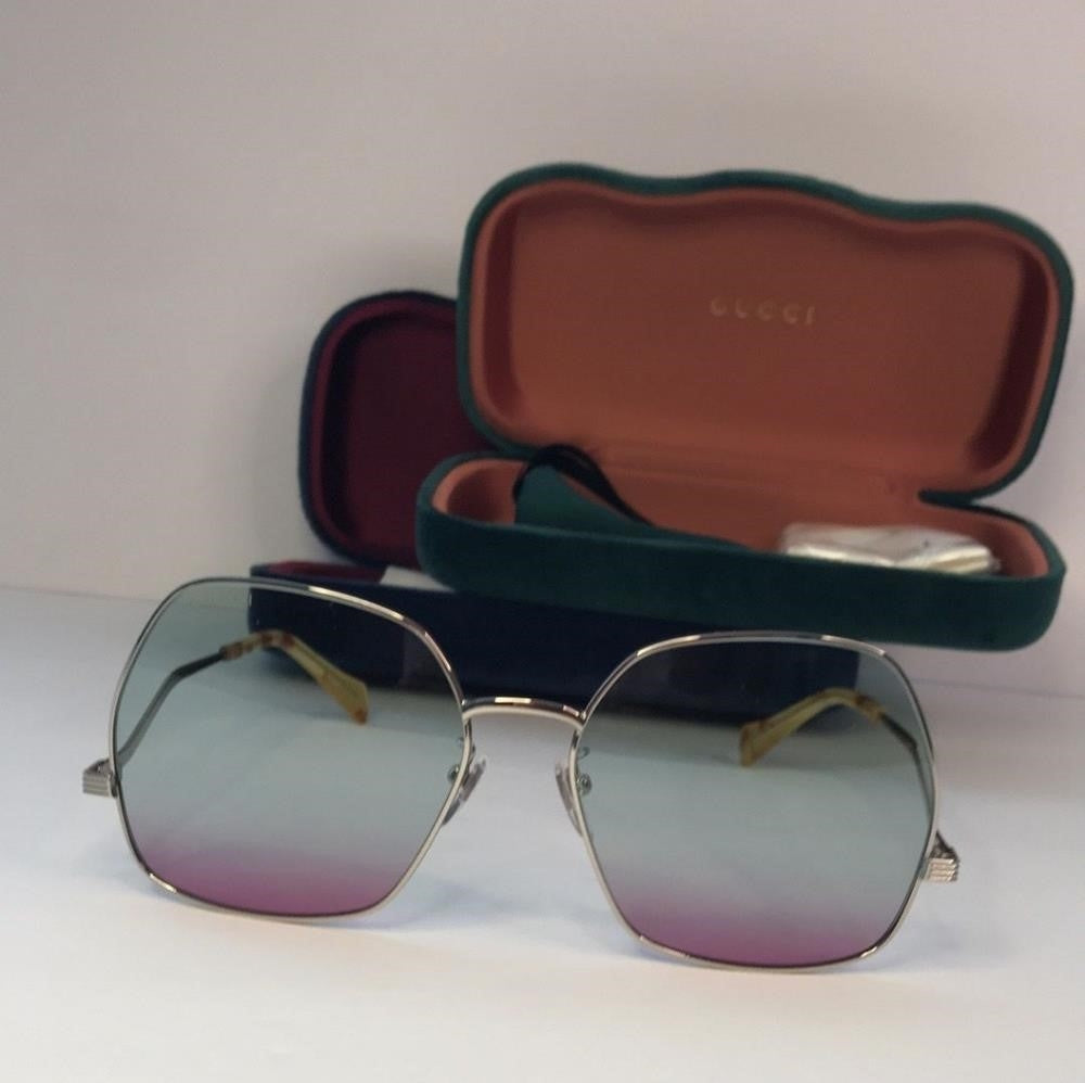 Gucci Logo GG0972S 004 blue to cherry red lens.sunglasses