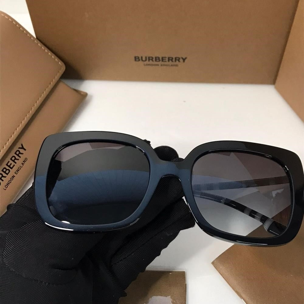 💯 Original Burberry BE4323 40078G 54 Caroll Ladies Sunglasses