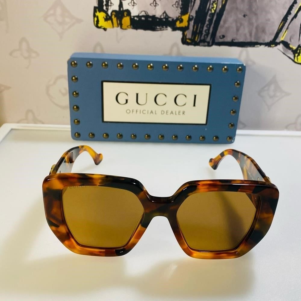 New Gucci Brown Geometric Ladies Sunglasses Oversized GG0956S 007 54