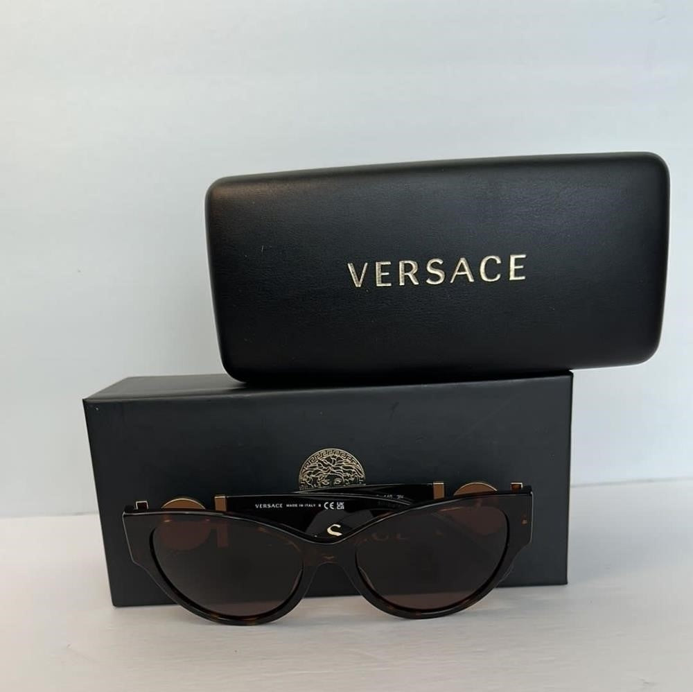 💯 - New Authentic VERSACE acetate sunglasses