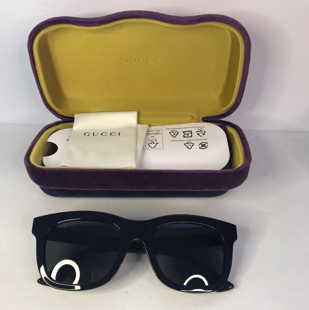 New- 💯 Original Gucci GG0326S 001 Sunglasses with Case and Bag