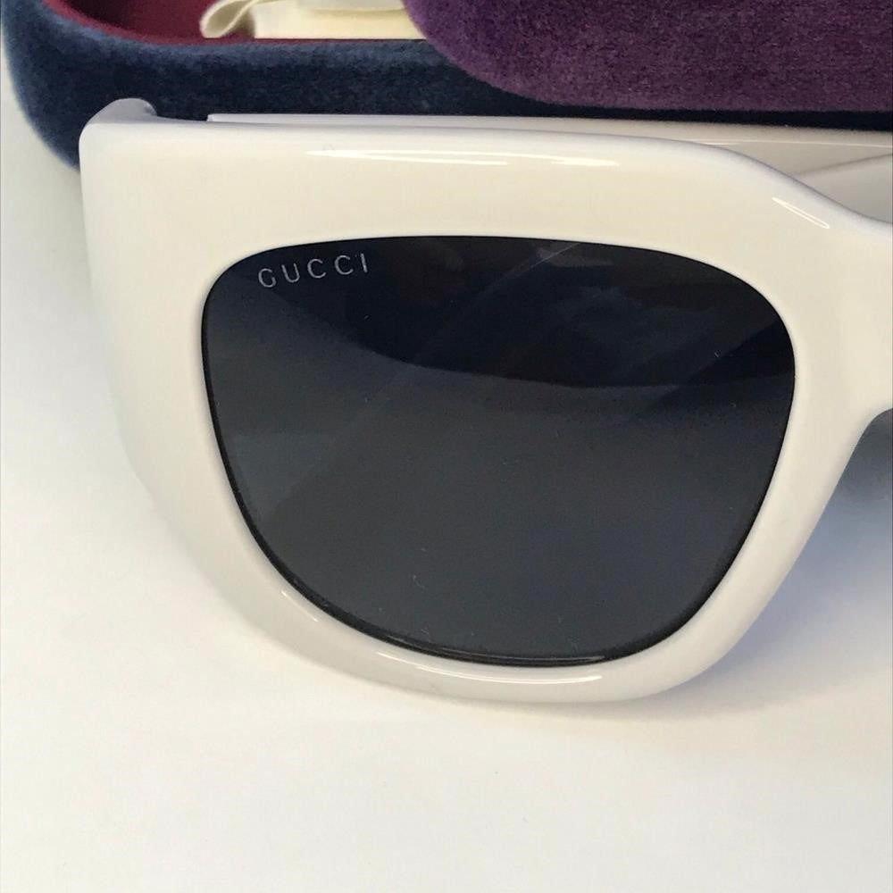 New 💯 Original Gucci Grey Square Ladies Sunglasses GG1545S 003 53.