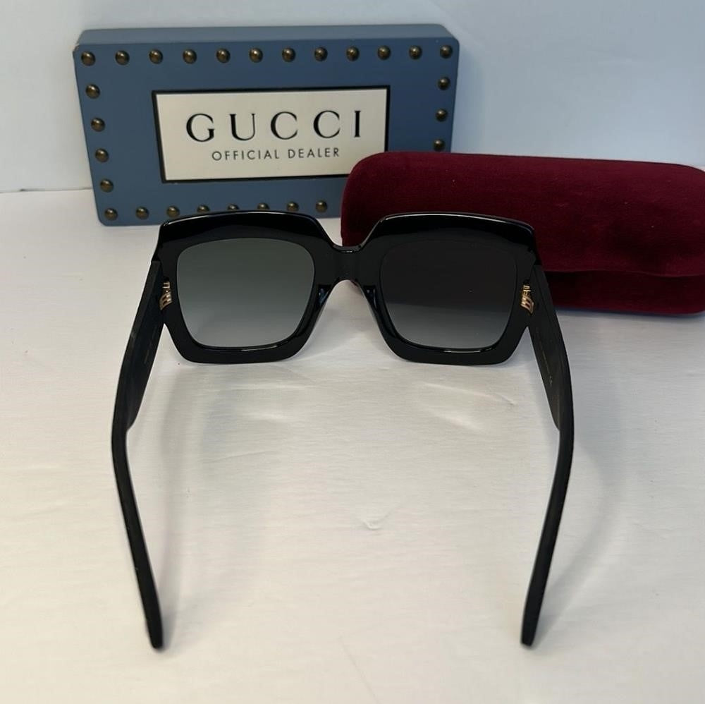 💯 - Authentic New Gucci sunglasses Urban GG0102S 001