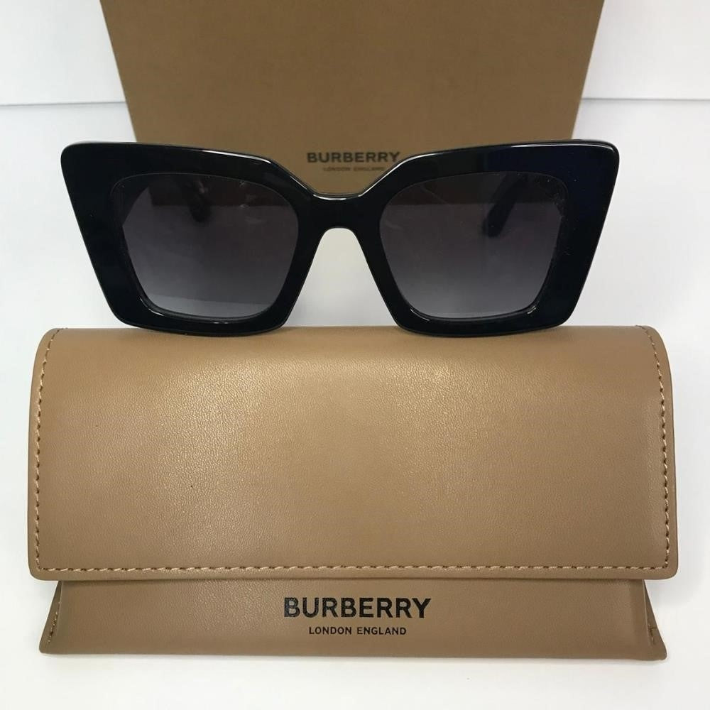 - New 💯 Original Burberry BE4344-40368G 51 Daisy Sunglasses Black Frame Gr