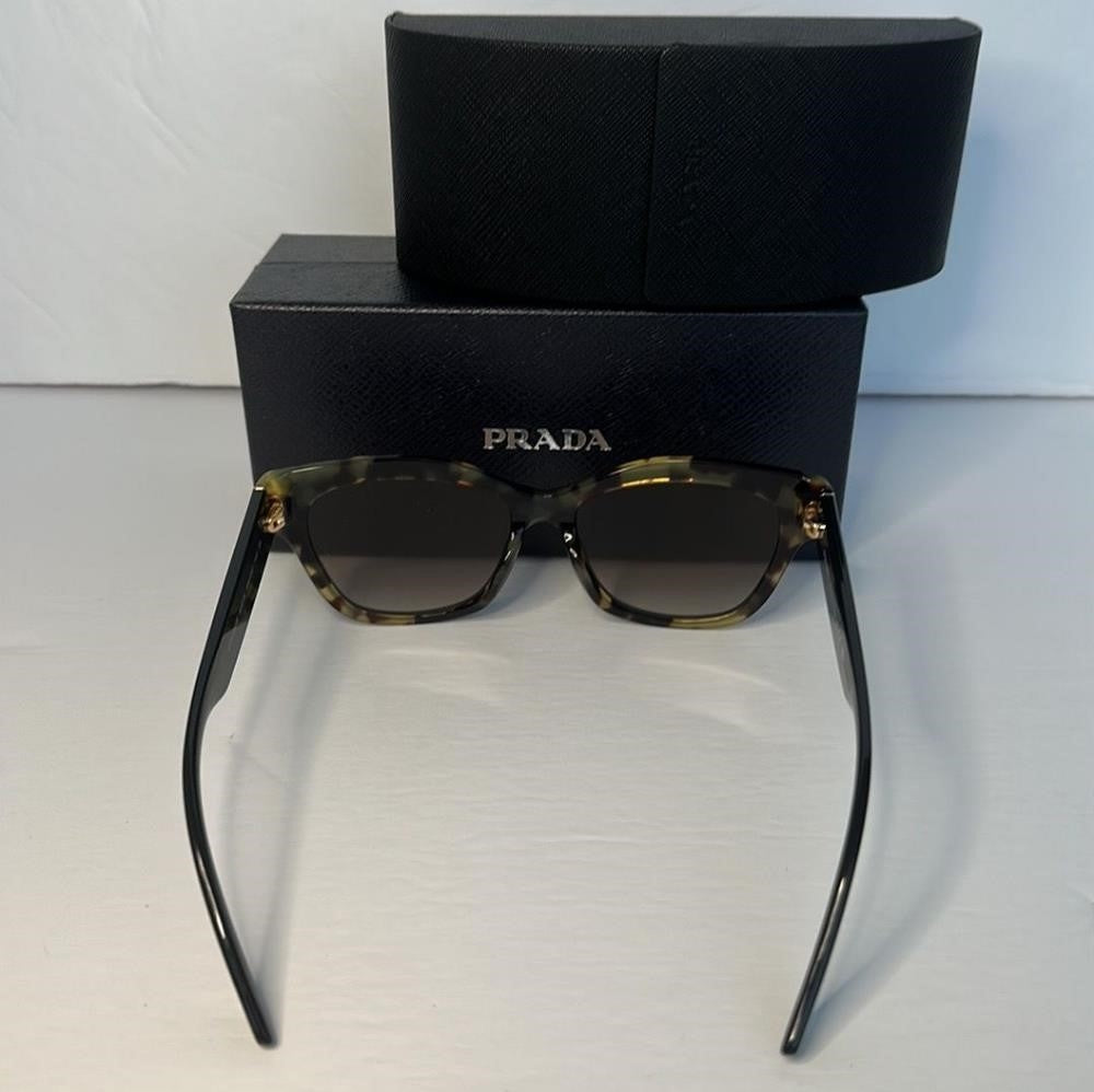 Authentic New Prada Sunglasses Prada PR 23 XSF Asian fit 3890A7 Black/Hav