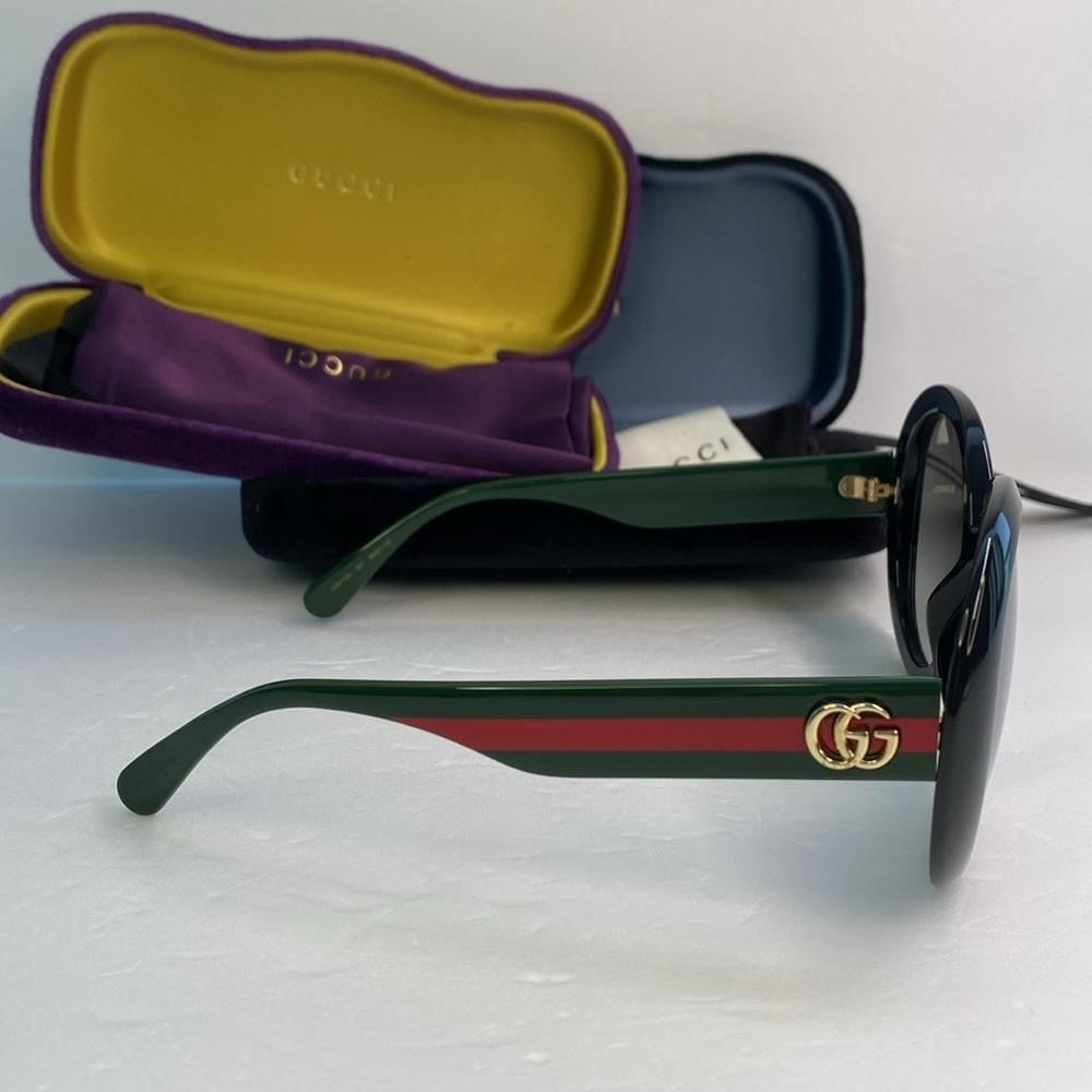 New 💯 Authentic Gucci Black/Web GG0712S Round Sunglasses