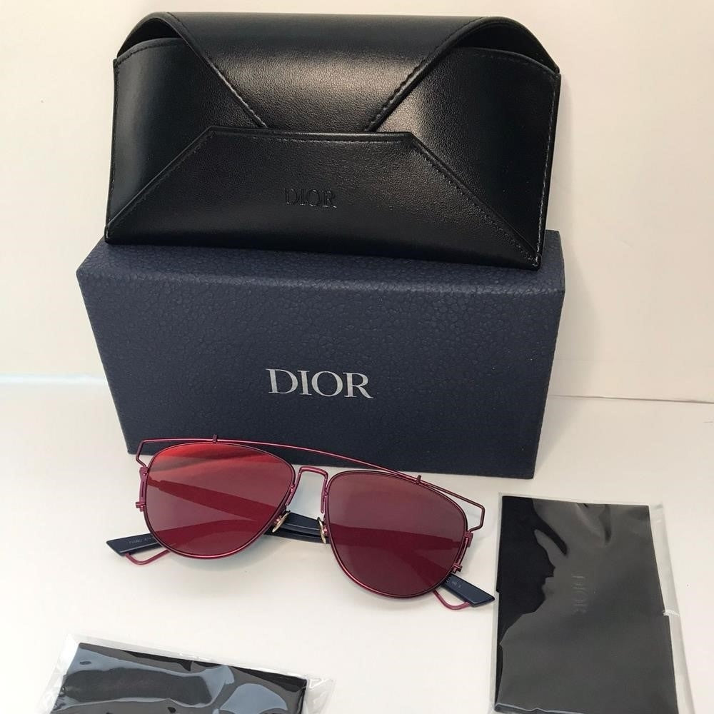 New - 💯 original DiorTechnologic Mirrored Metal Sunglasses, Matte Red/Blue