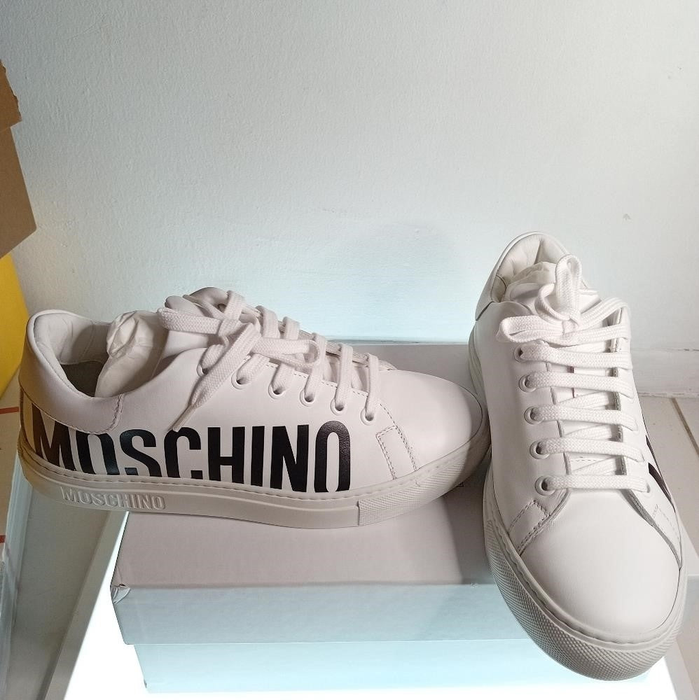 New Authentic Moschino Low-Top Logo Sneakers large contrast logo is printed