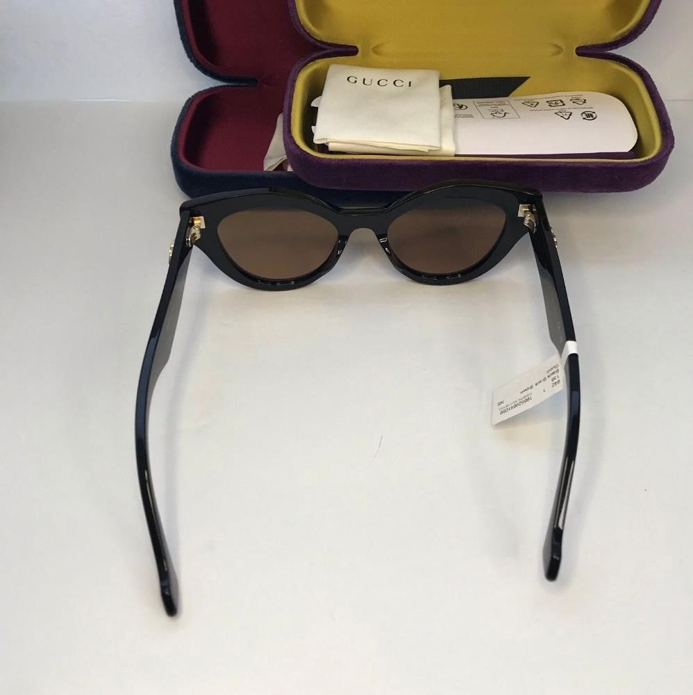 New- 💯 Original Gucci  Cat Eye Ladies Sunglasses GG0957S 003  51.