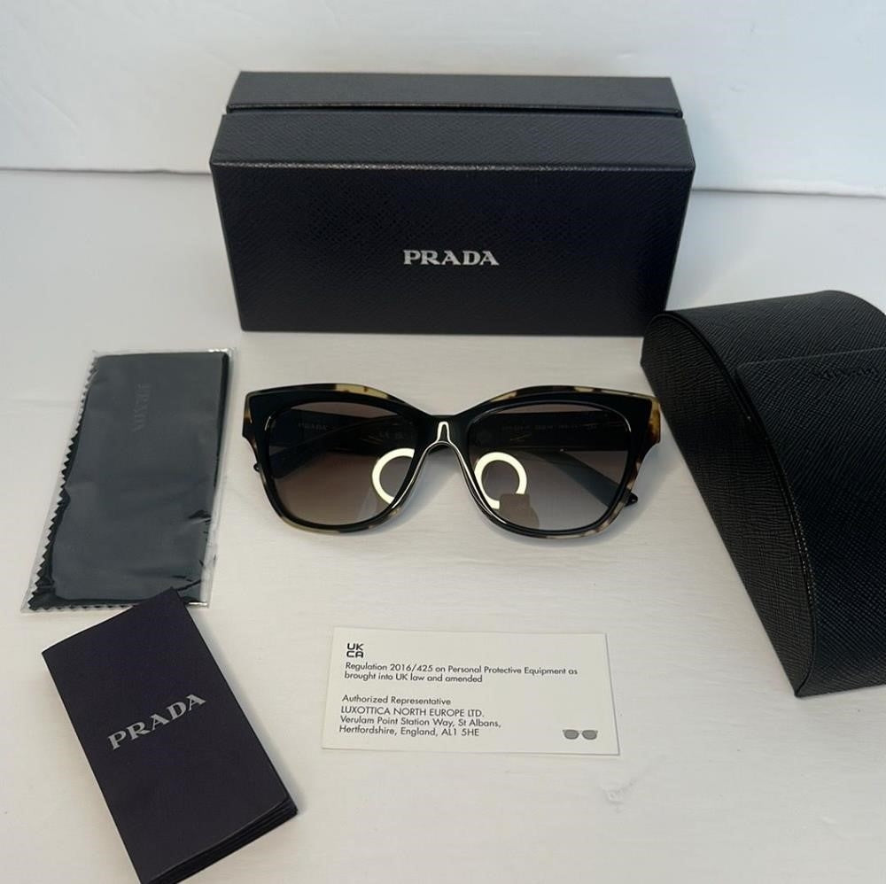 Authentic New Prada Sunglasses Prada PR 23 XSF Asian fit 3890A7 Black/Hav