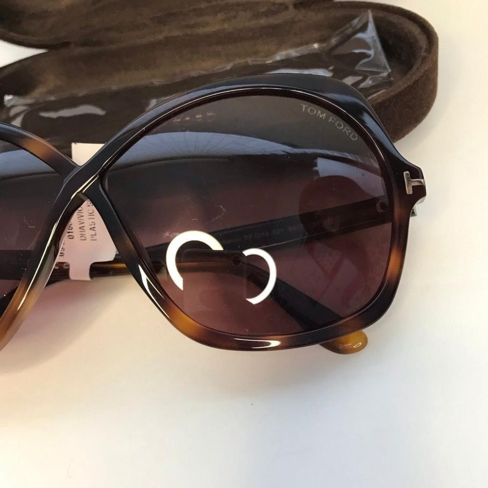 New- 💯 Original Tom Ford Rosemin 64mm Gradient Oversize Butterfly Sunglasses